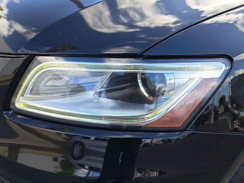 Used 2017 Audi Q5 2.0T Premium image 34