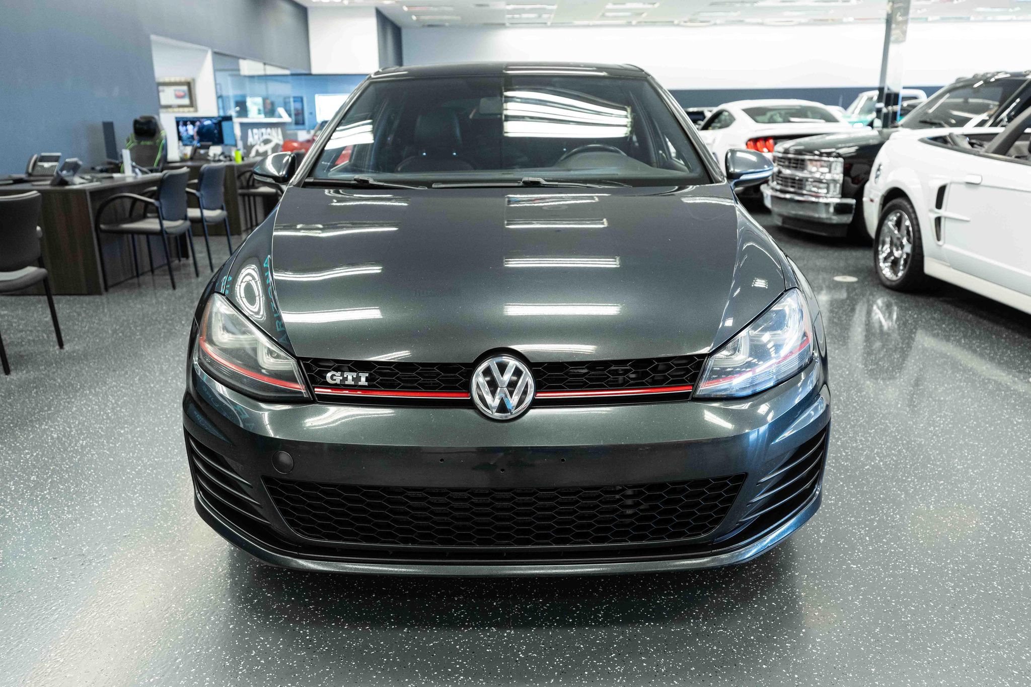 Used 2015 Volkswagen GTI S FWD image 2