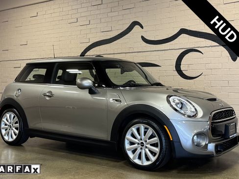Used 2017 MINI Cooper S FWD image 1