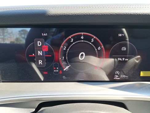 New 2026 Volkswagen Tiguan SE R-Line image 19