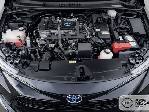 Used 2020 Toyota Corolla LE FWD image 14