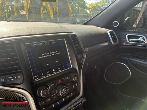 Used 2018 Jeep Grand Cherokee Trackhawk image 16