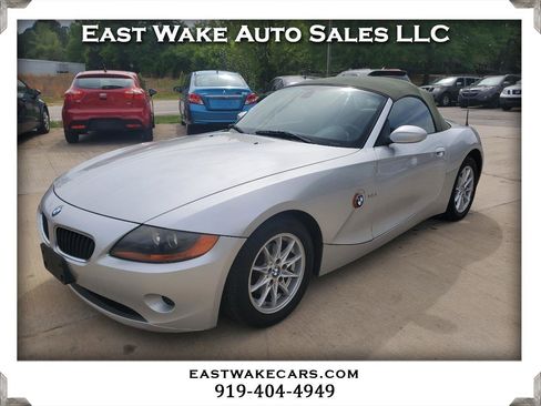 Used 2003 BMW Z4 2.5i image 1