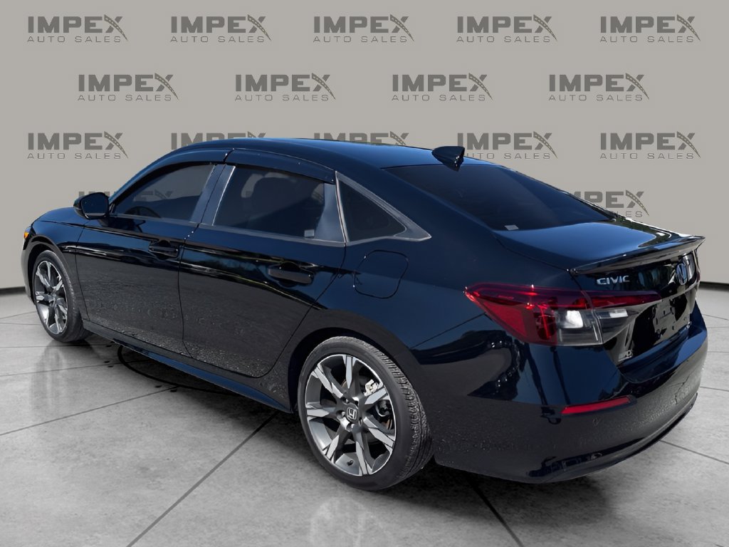 Used 2025 Honda Civic Sport Touring image 3