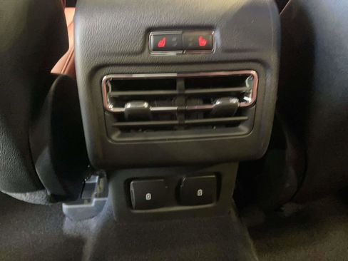 New 2026 Lincoln Corsair Reserve image 17