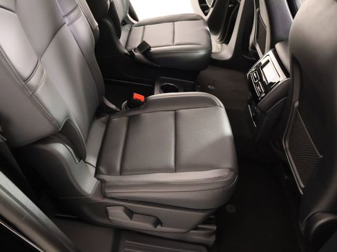 New 2026 Lincoln Aviator 2WD image 16