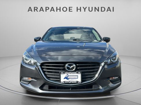 Used 2017 MAZDA MAZDA3 Touring FWD image 8
