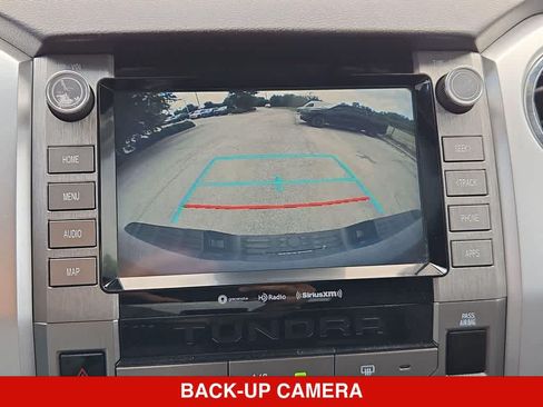 Used 2021 Toyota Tundra SR5 w/ SR5 Upgrade Package AWD/4WD image 27