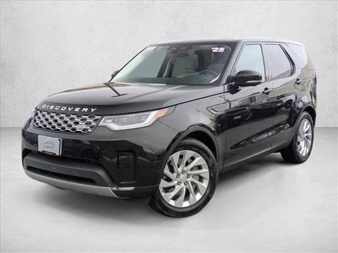 Certified 2025 Land Rover Discovery S image 1