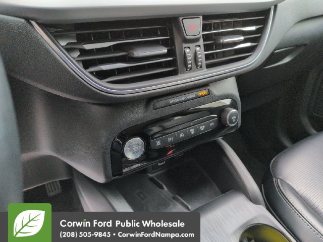 Used 2024 Ford Escape Platinum AWD/4WD image 17