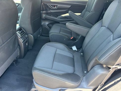 Used 2025 Subaru Ascent Premium AWD/4WD image 13