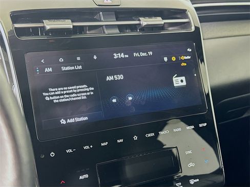 Used 2024 Hyundai Santa Cruz Limited image 25