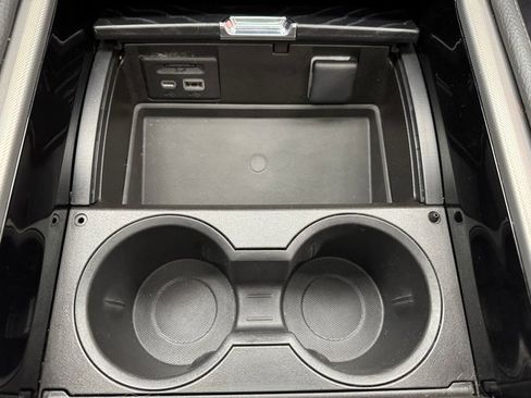 Used 2021 GMC Yukon Denali image 18