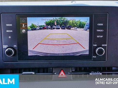 Used 2025 Kia Sportage LX FWD image 35