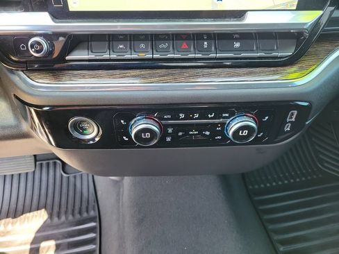 Used 2023 GMC Sierra 1500 Elevation AWD/4WD image 31