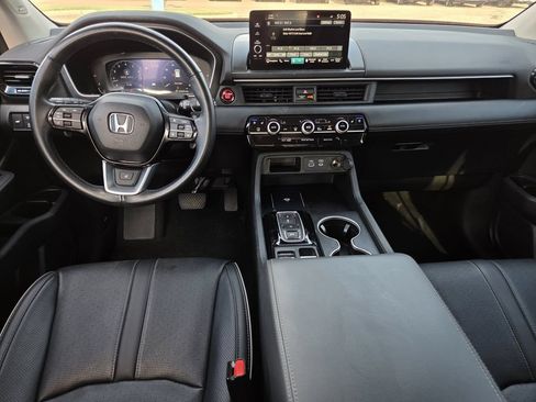 Certified 2023 Honda Pilot Elite image 8