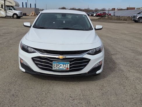 Used 2019 Chevrolet Malibu LT image 9