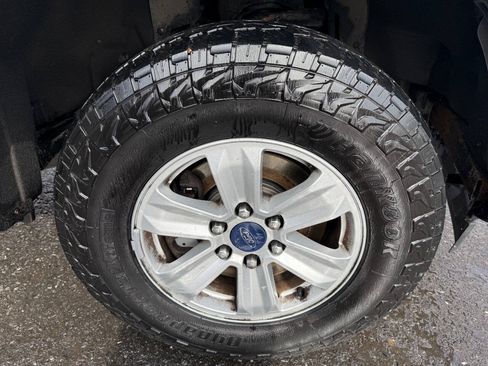 Used 2017 Ford F150 XLT AWD/4WD image 12