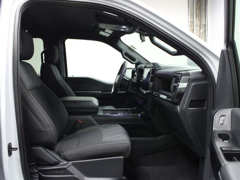 Used 2025 Ford F150 STX AWD/4WD image 16