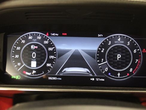 Used 2021 Land Rover Range Rover Sport SVR image 24