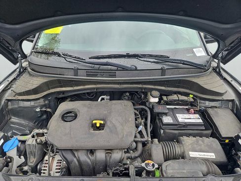 Used 2023 Kia Soul LX w/ LX Technology Package FWD image 26