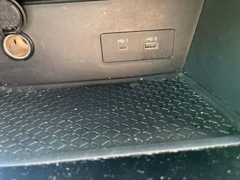 Used 2024 Nissan Pathfinder Rock Creek AWD/4WD image 24