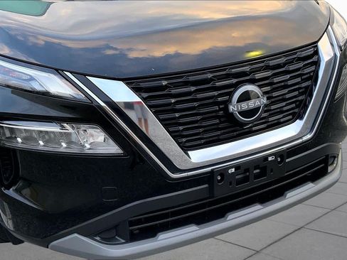 Used 2023 Nissan Rogue SV AWD/4WD image 27
