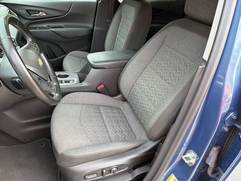 Used 2024 Chevrolet Equinox LT AWD/4WD image 18