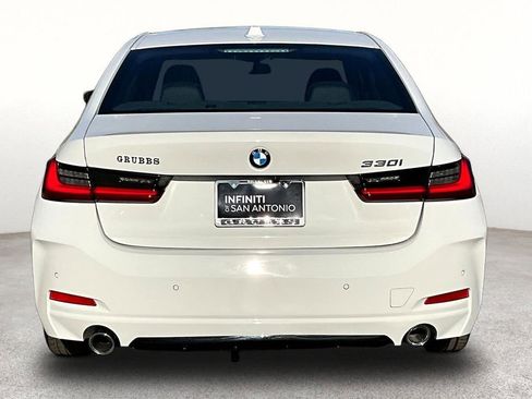 Used 2025 BMW 330i Sedan RWD image 6