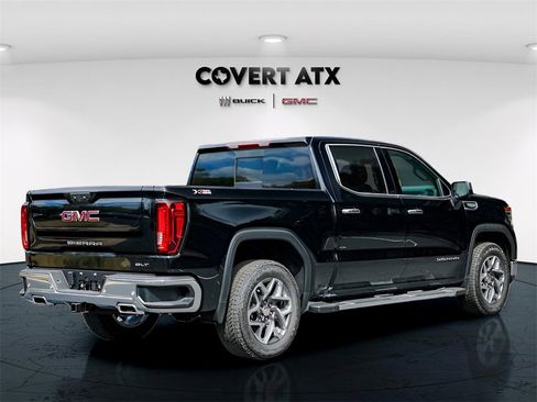 New 2026 GMC Sierra 1500 SLT image 7