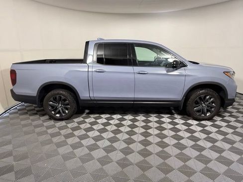 Used 2023 Honda Ridgeline Sport image 6