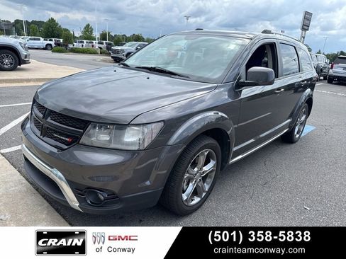 Used 2017 Dodge Journey Crossroad FWD image 1