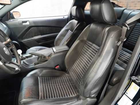 Used 2010 Ford Mustang Shelby GT500 RWD image 43