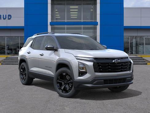 New 2026 Chevrolet Equinox LT w/ Convenience Package II AWD/4WD image 31