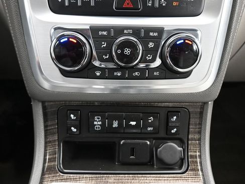 Used 2017 GMC Acadia Limited SLT AWD/4WD image 21