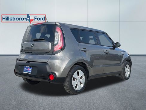 Used 2015 Kia Soul Base image 7