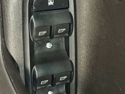 Used 2015 Ford Fiesta SE image 24