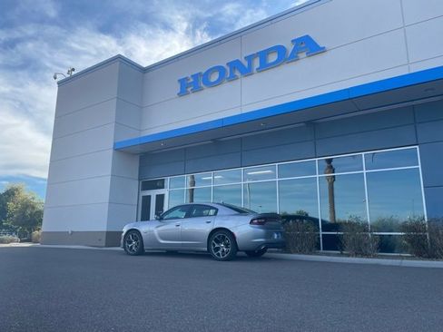 Used 2015 Dodge Charger R/T w/ Plus Group image 21