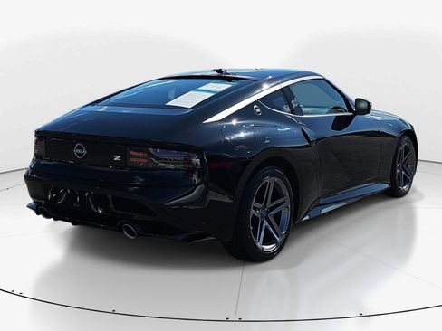 Used 2025 Nissan Z Sport w/ Floor Mat Package RWD image 4