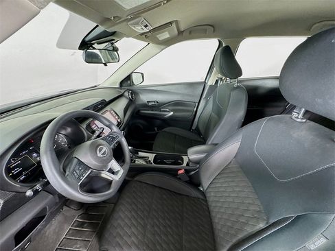 Used 2023 Nissan Kicks SV image 20
