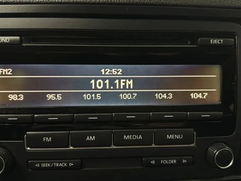 Used 2015 Volkswagen Jetta S FWD image 14