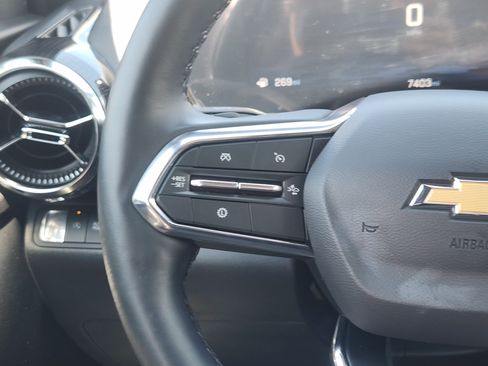 Used 2026 Chevrolet Equinox LT FWD image 27