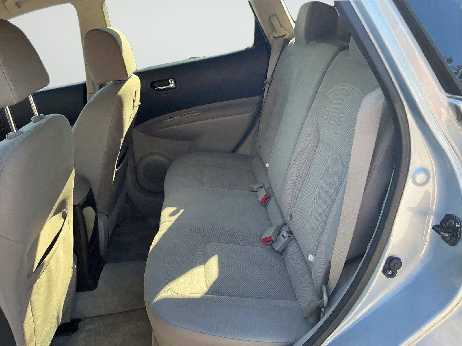 Used 2015 Nissan Rogue S w/ Convenience Package FWD image 11
