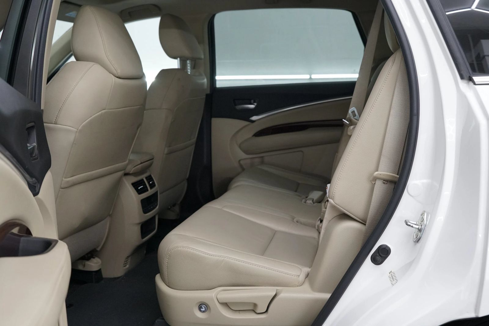 Used 2014 Acura MDX SH-AWD image 25