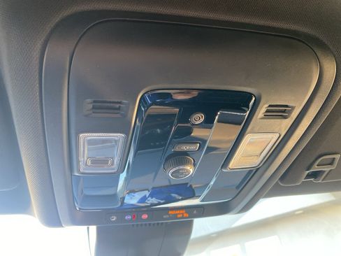 New 2026 Chevrolet Tahoe LT image 32