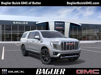New 2026 GMC Yukon XL Denali w/ Sun & Power Step Package
