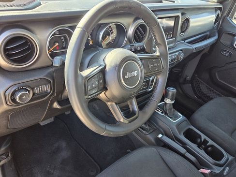 Certified 2019 Jeep Wrangler Sport image 11