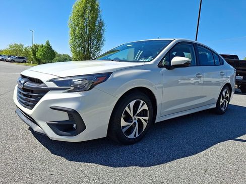 Certified 2024 Subaru Legacy Premium AWD/4WD image 4