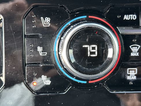 Certified 2024 GMC Sierra 1500 AT4 w/ AT4 Premium Package image 34