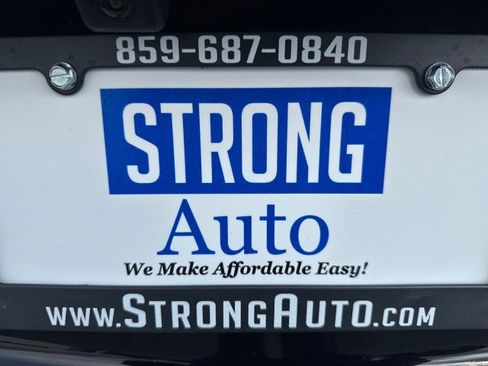 Used 2023 Chevrolet Equinox LT w/ Driver Convenience Package image 20